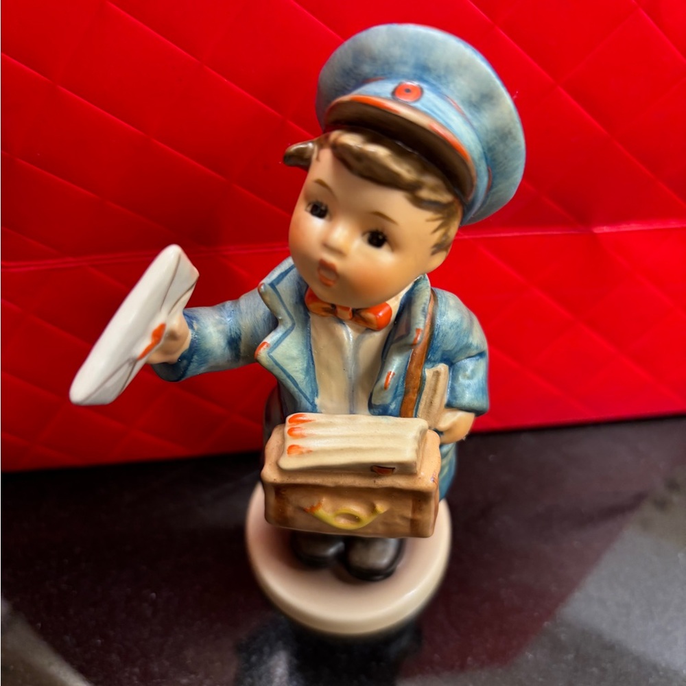 Hummel “Postman” - Picture 2 of 5